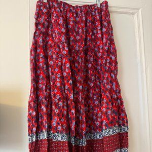 Ann Taylor LOFT Red Border Floral Tiered MIDI Skirt (size xl)